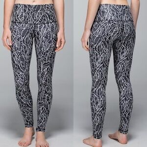 Lululemon Wunder Under Pant *Full-On Luxtreme Pretty Palm Black Angel Wing